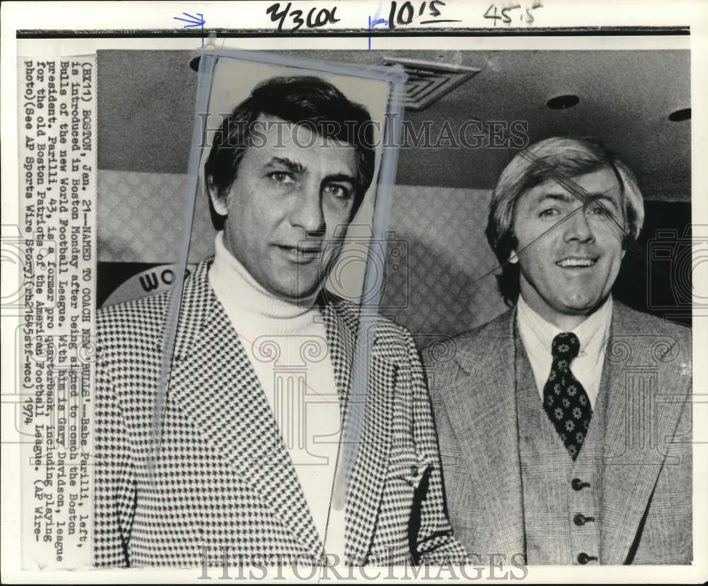 1974 Press Photo Bulls Football Babe Parilli &amp; Gary Davidson, Boston- Historic Images