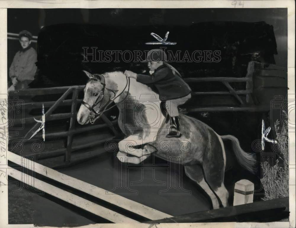 1949 Press Photo young rider with his horse in a show, - pis01286- Historic Images