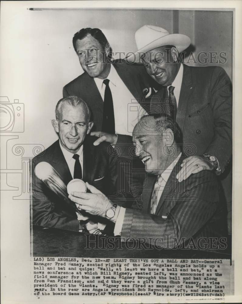 1960 Press Photo Bill Rigney with Angels baseball team officials, Los Angeles- Historic Images