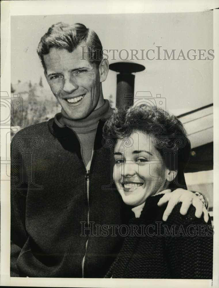 1954 Press Photo Skier Jack Reddish &amp; wife Katherine Thalberg, Squaw Valley- Historic Images