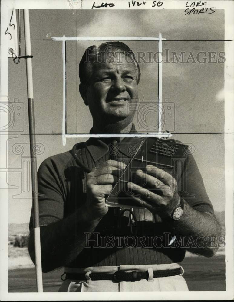 1963 Press Photo Golfer Jimmy Demaret at golf course - pis01560- Historic Images