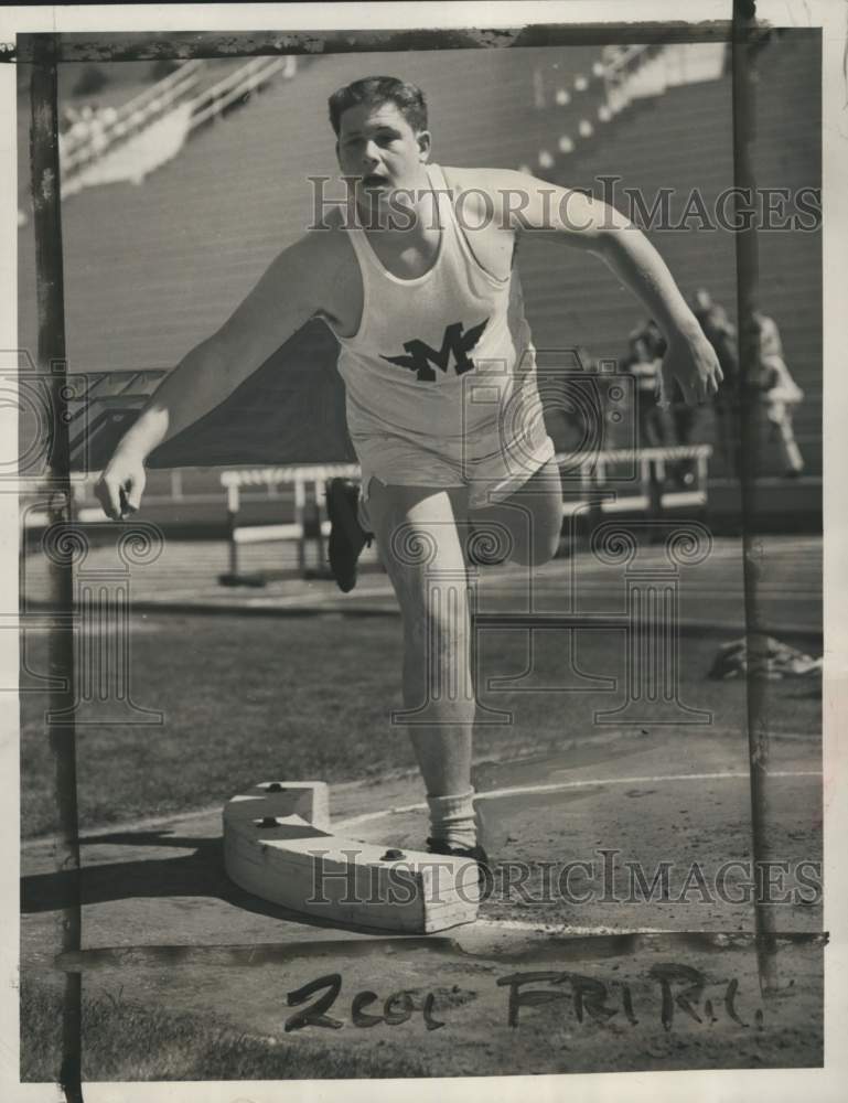 1952 Press Photo Shotputter Dean Henry, World Scholar&#39;s Cup Interscholastics- Historic Images