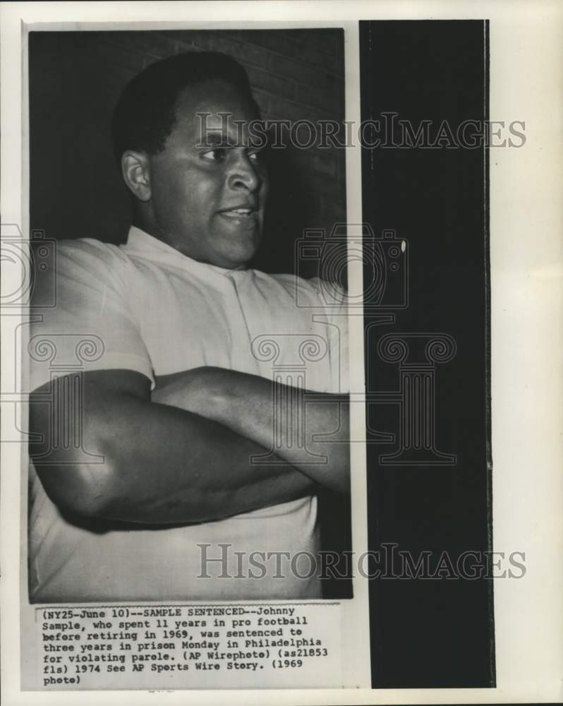 1969 Press Photo Retired 11-Year Professional Football Player Johnny Sample- Historic Images