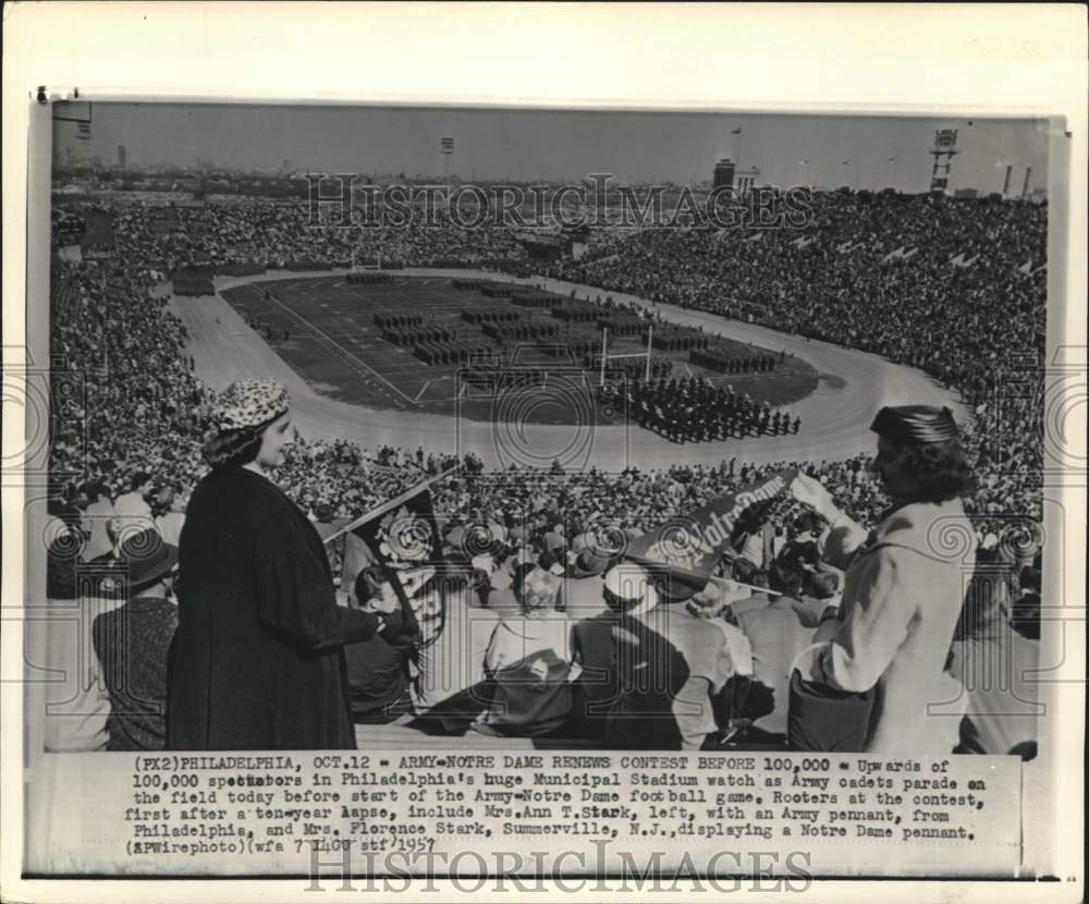 1957 Press Photo Army & Notre Dame's football game, Municipal Stadium, PA- Historic Images