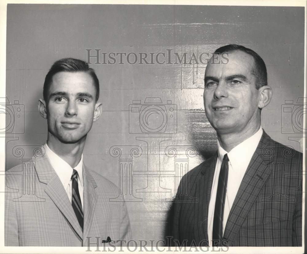 1966 Press Photo Coach Lionel Purcell and Jim Hefner - pis02344- Historic Images