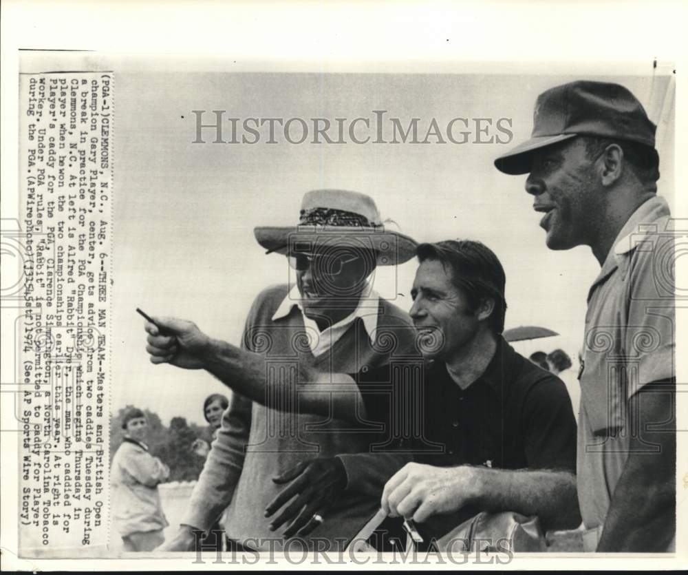 1974 Press Photo Gary Player, Alfred Dyer, Clarence Simmington, golf, NC- Historic Images