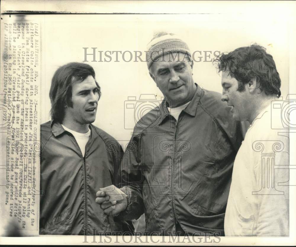 1971 Press Photo Colts&#39; Don McCafferty, Jim O&#39;Brien, Tom Matte, football, MD- Historic Images