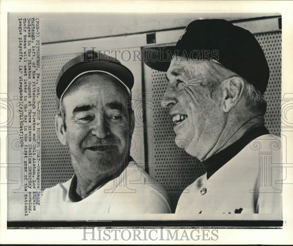 1974 Press Photo Pirates&#39; manager Danny Murtaugh &amp; Walt Alston, Baseball, PA- Historic Images