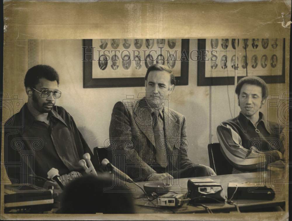 1972 Press Photo Jim McDaniels, Bob Houbregs & Len Wilkens, Supersonics NBA- Historic Images
