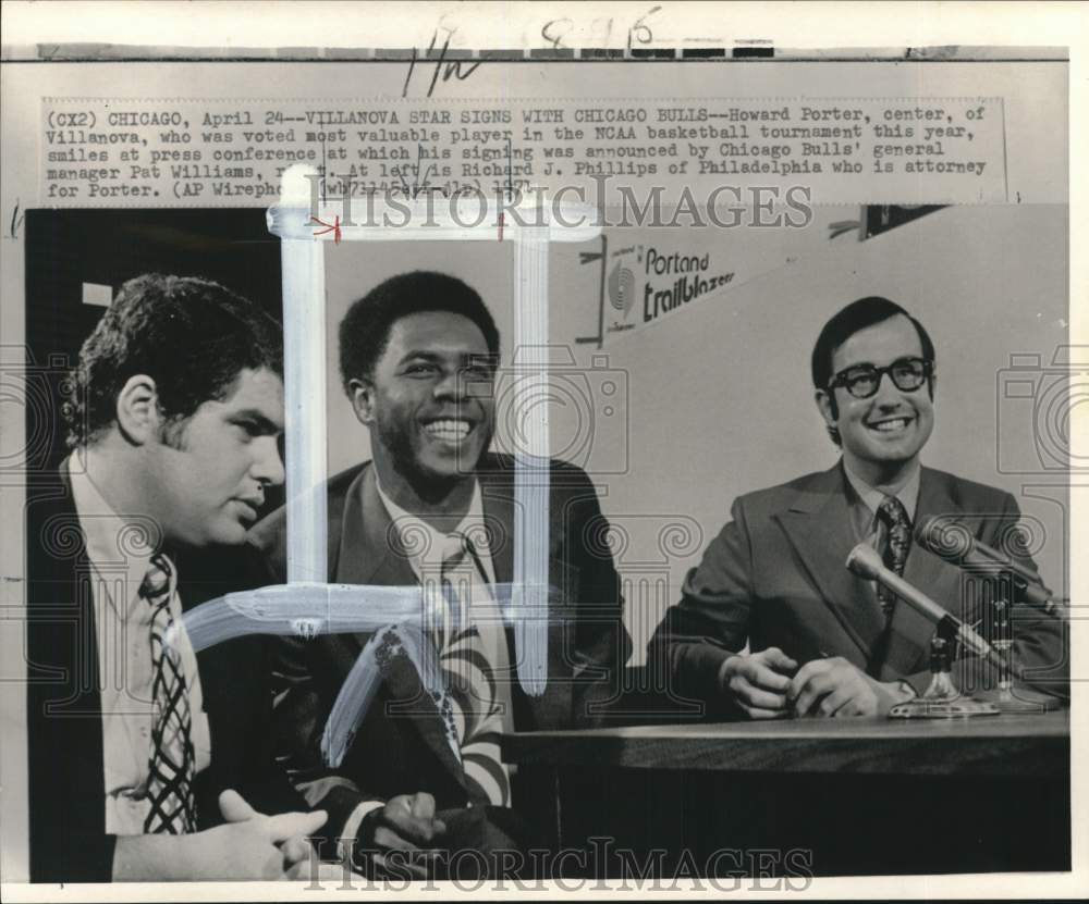 1971 Press Photo New Chicago Bull Howard Porter at a press conference, Chicago- Historic Images