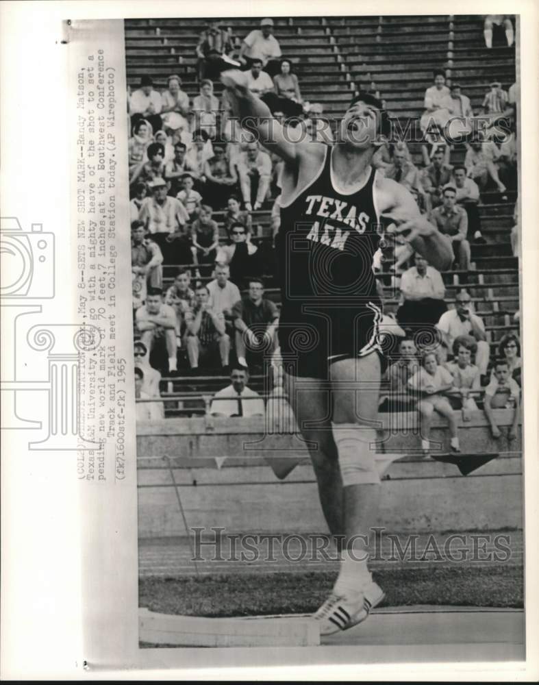 1965 Press Photo Shot put player Randy Matson, track and field meet, Texas- Historic Images