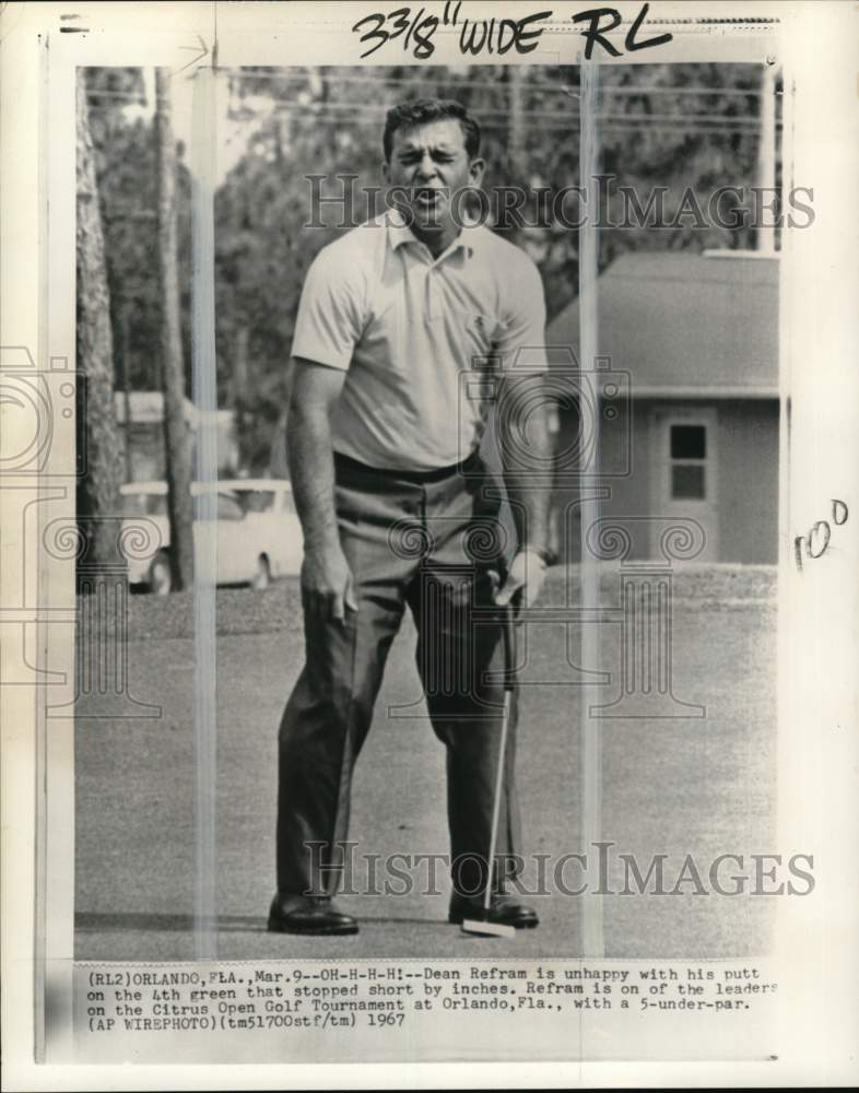 1967 Press Photo Dean Refram misses a putt, Citrus Open Golf Tournament, Florida- Historic Images