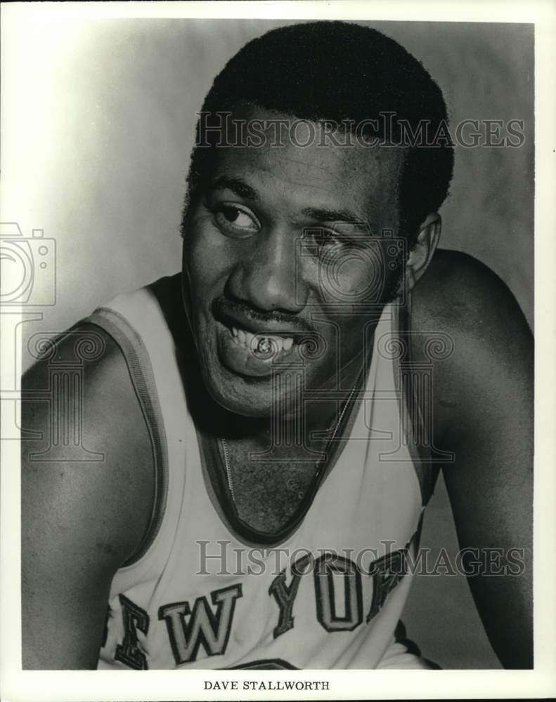 1970 Press Photo Basketball player Dave Stallworth - pis03265- Historic Images
