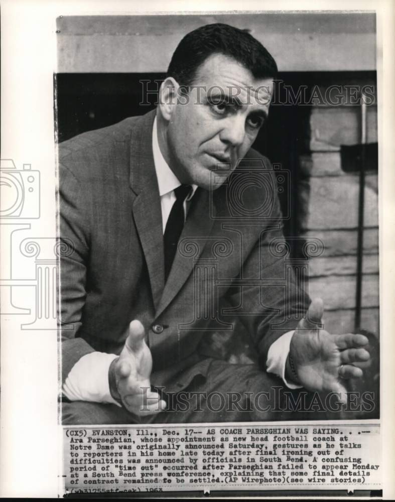 1963 Press Photo Notre Dame's football Ara Parseghian, Evanston, Illinois- Historic Images