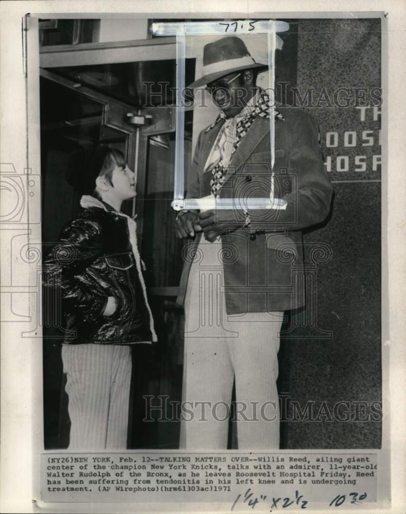 1971 Press Photo Knicks basketball player Willis Reed &amp; Walter Rudolph, New York- Historic Images