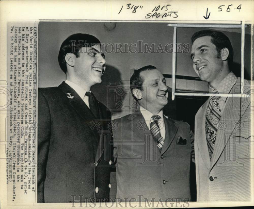 1971 Press Photo Roger Staubach with Fred Stuvek &amp; Rick Forzano, Maryland- Historic Images