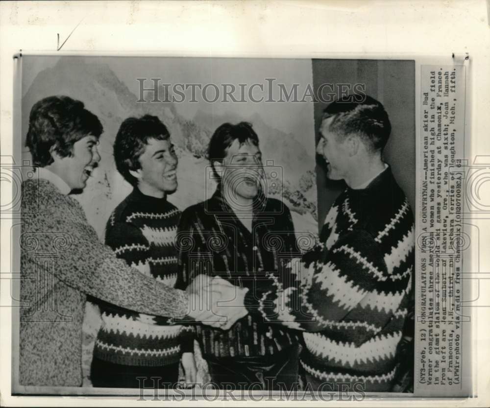 1962 Press Photo Bud Werner congratulates women skiers, World Ski Games, France- Historic Images