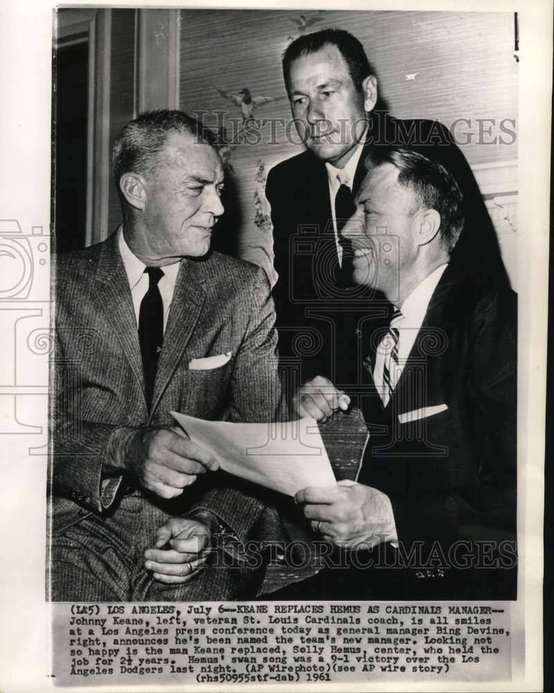 1961 Press Photo Cardinals&#39; Bing Devine, Johnny Keane, Bing Devine, Baseball, CA- Historic Images