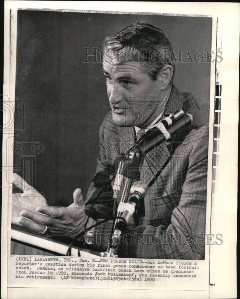 1970 Press Photo Purdue&#39;s football coach Bob DeMoss &amp; conference, Lafayette, IN- Historic Images