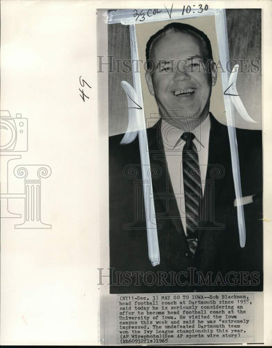 1965 Press Photo Portrait of Dartmouth's football coach Bob Blackman - pis04439- Historic Images