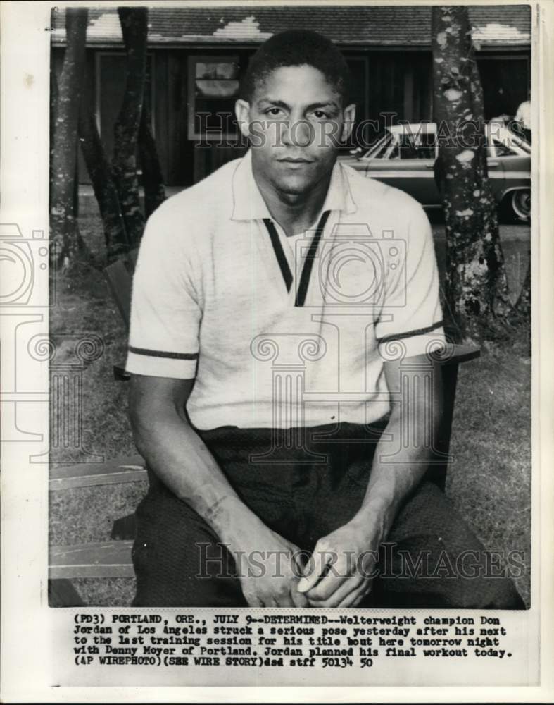 1950 Press Photo Boxer Don Jordan after training session, Portland, Oregon- Historic Images