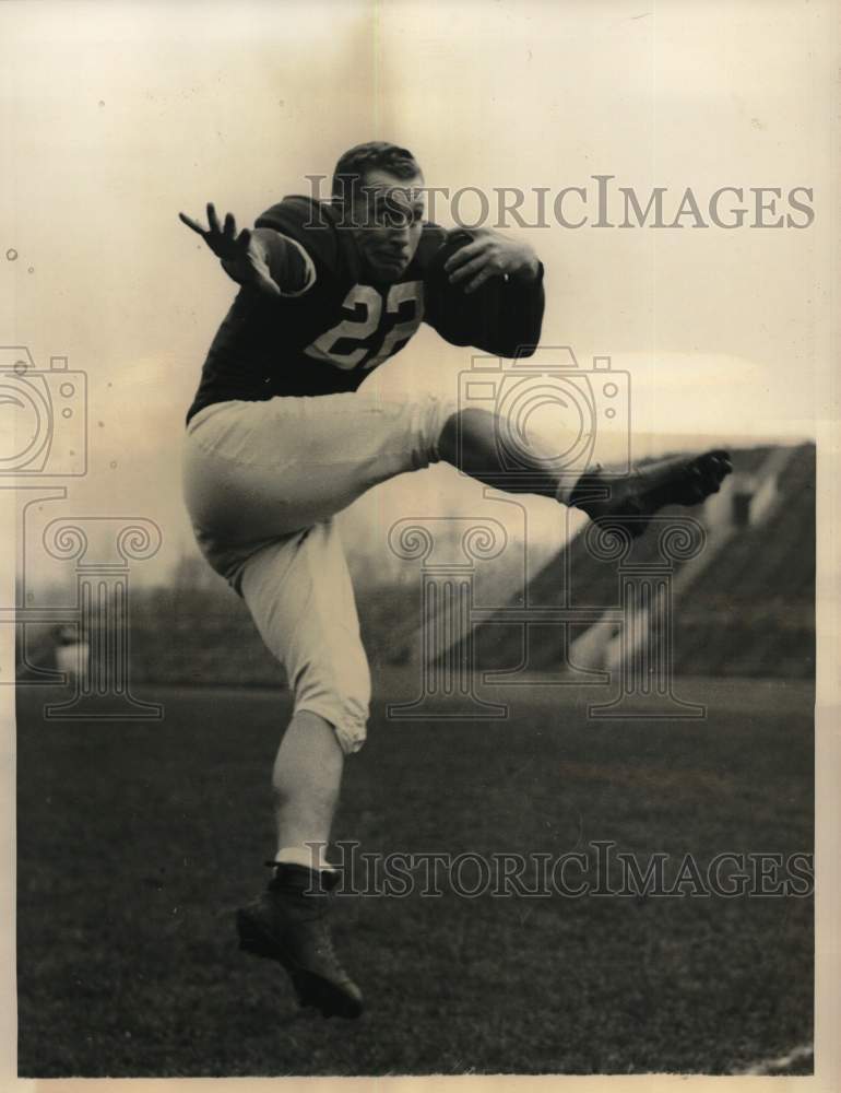 1948 Press Photo Northwestern University's halfback Frank Aschenbrenner- Historic Images