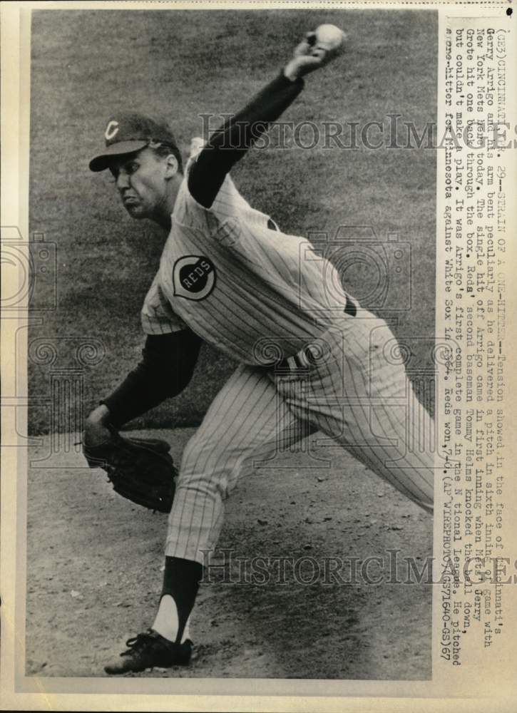 1967 Press Photo Reds' Gerry Arrigo, Reds vs Mets baseball game, Cincinnati, OH- Historic Images