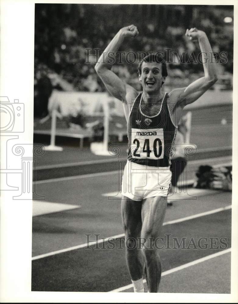 1987 Press Photo Runner Robert Emmian, Indoor Athletic Championships, France- Historic Images
