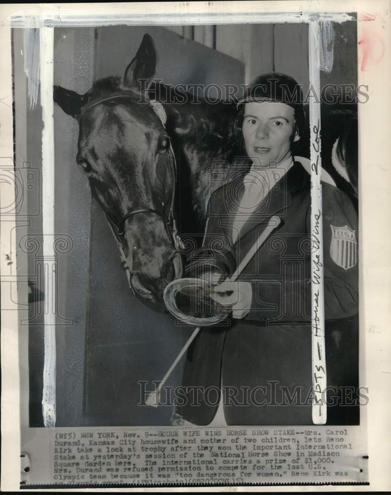 1953 Press Photo Mrs. Carol Durand &amp; horse &quot;Reno Kirk&quot;, National Horse Show, NY- Historic Images