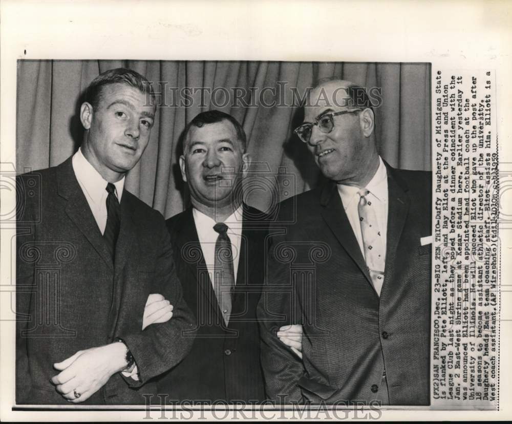 1959 Press Photo Pete Elliott, Duff Daugherty &amp; Ray Eliot, Football, California- Historic Images