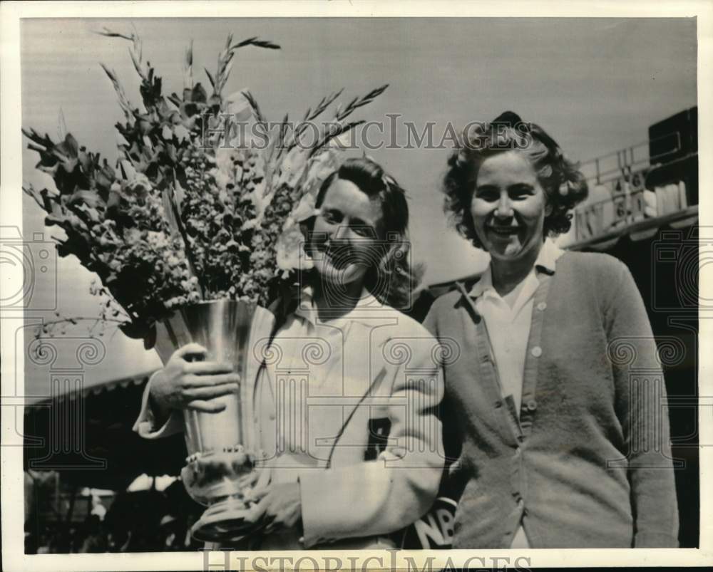 1942 Press Photo Pauline Betz & Louise Brough, tennis championship, New York- Historic Images