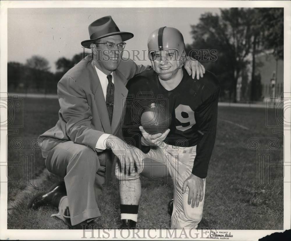 1951 Press Photo Coach Ray Eliot & Captain Chuck Studley, College Football, IL- Historic Images