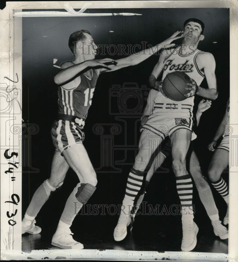 1966 Press Photo Tom Plaisance &amp; Phil Smith, basketball tournament, Tacoma, WA- Historic Images