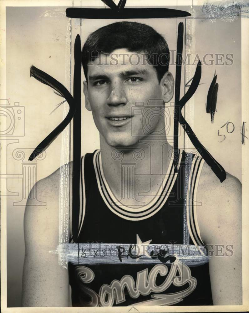 1968 Press Photo Portrait of Seattle Supersonics' basketball player Bob Kauffman- Historic Images