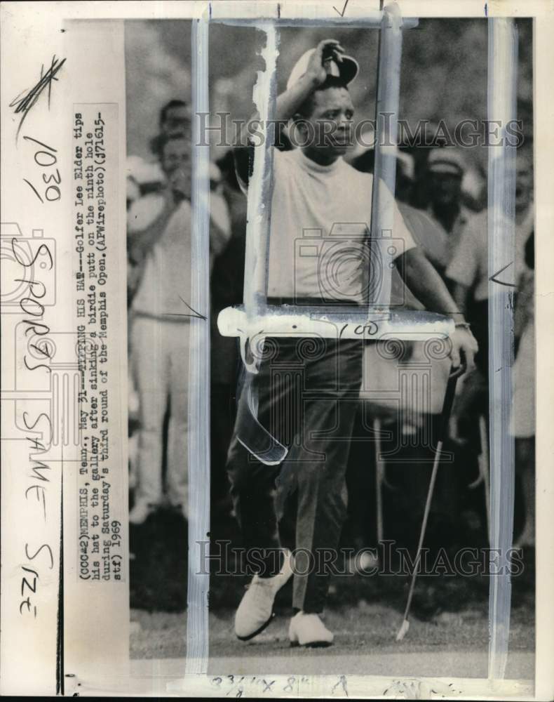 1969 Press Photo Golfer Lee Elder, Memphis Open, Tennessee - pis05897- Historic Images