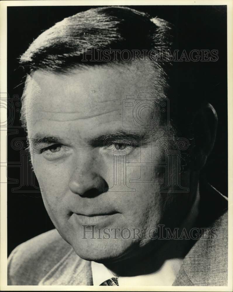 1973 Press Photo Portrait of Sportscaster Keith Jackson - pis06085- Historic Images