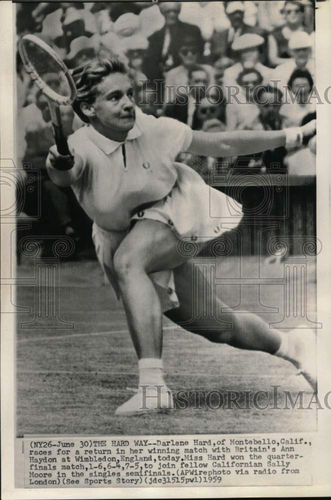 1959 Press Photo Tennis player Darlene Hard in Wimbledon Tennis match, England- Historic Images