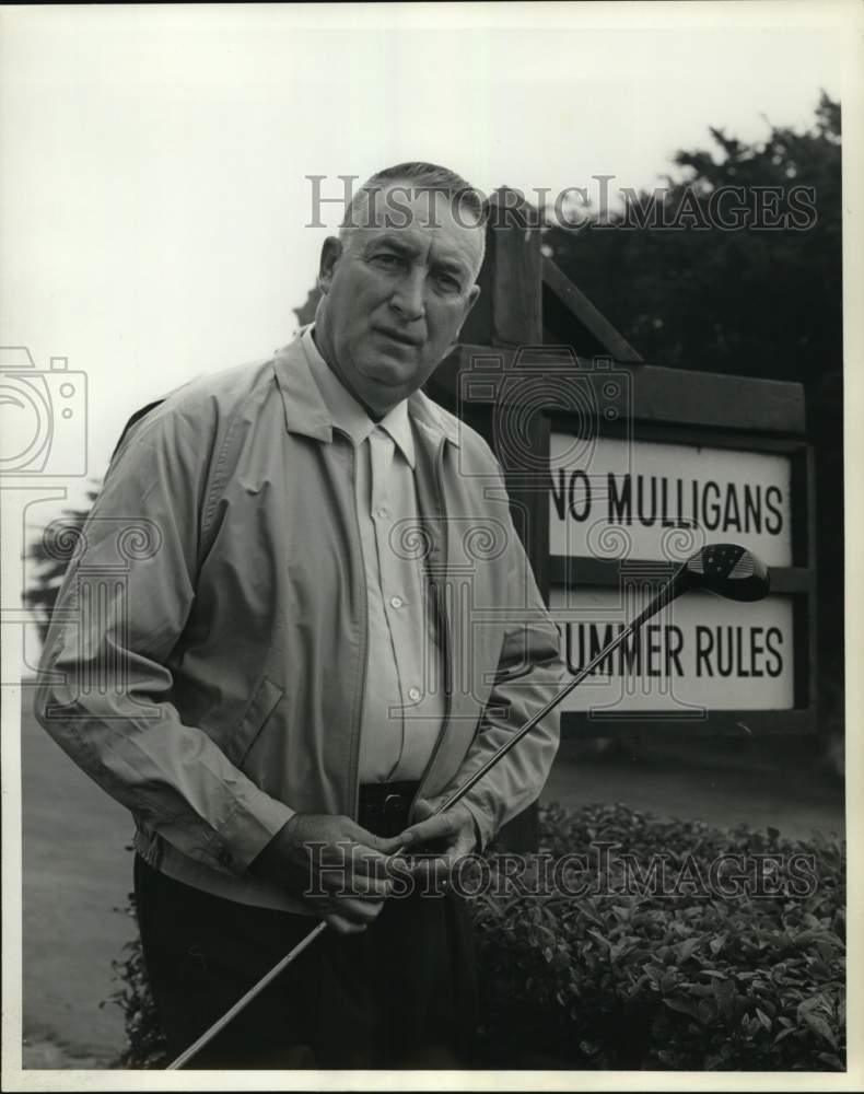 1962 Press Photo Golfer Dutch Harrison &amp; golf club - pis06408- Historic Images
