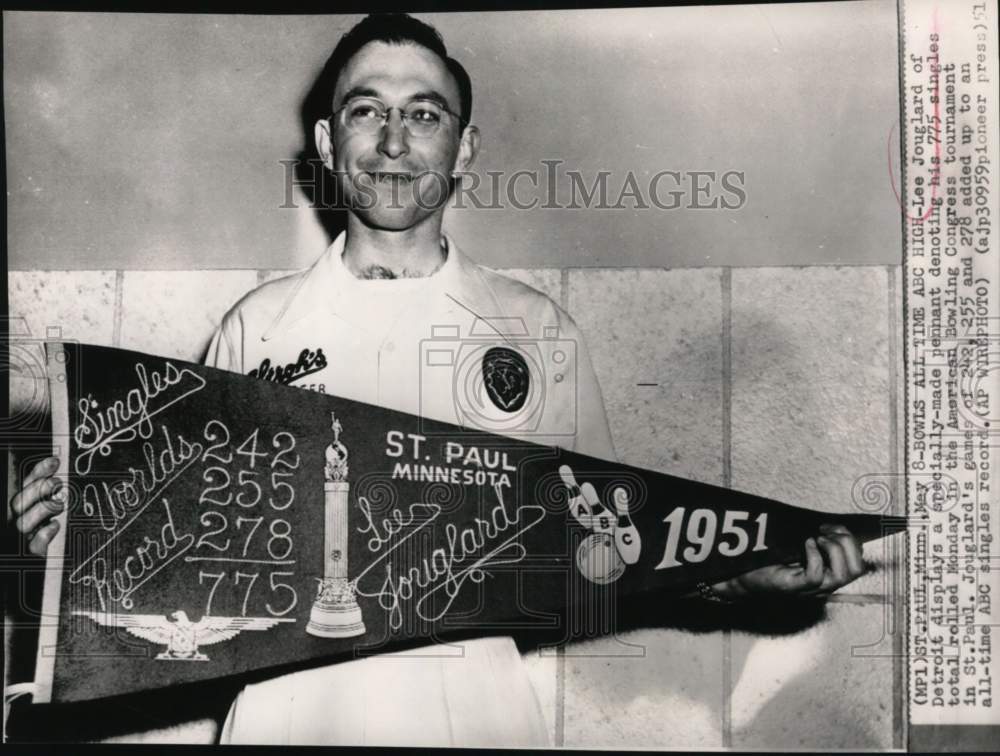 1951 Press Photo Lee Jouglard shows his Bowling singles world record, Minnesota- Historic Images