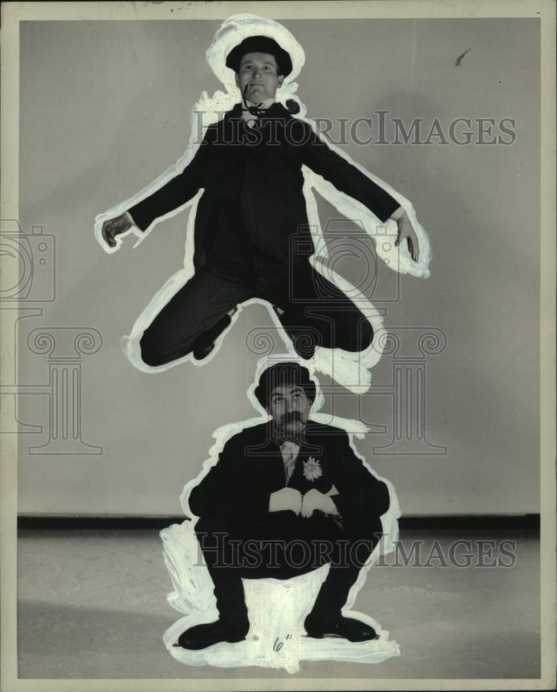 1945 Press Photo Swiss Skaters Frick and Frack, Ice Follies show comedians- Historic Images