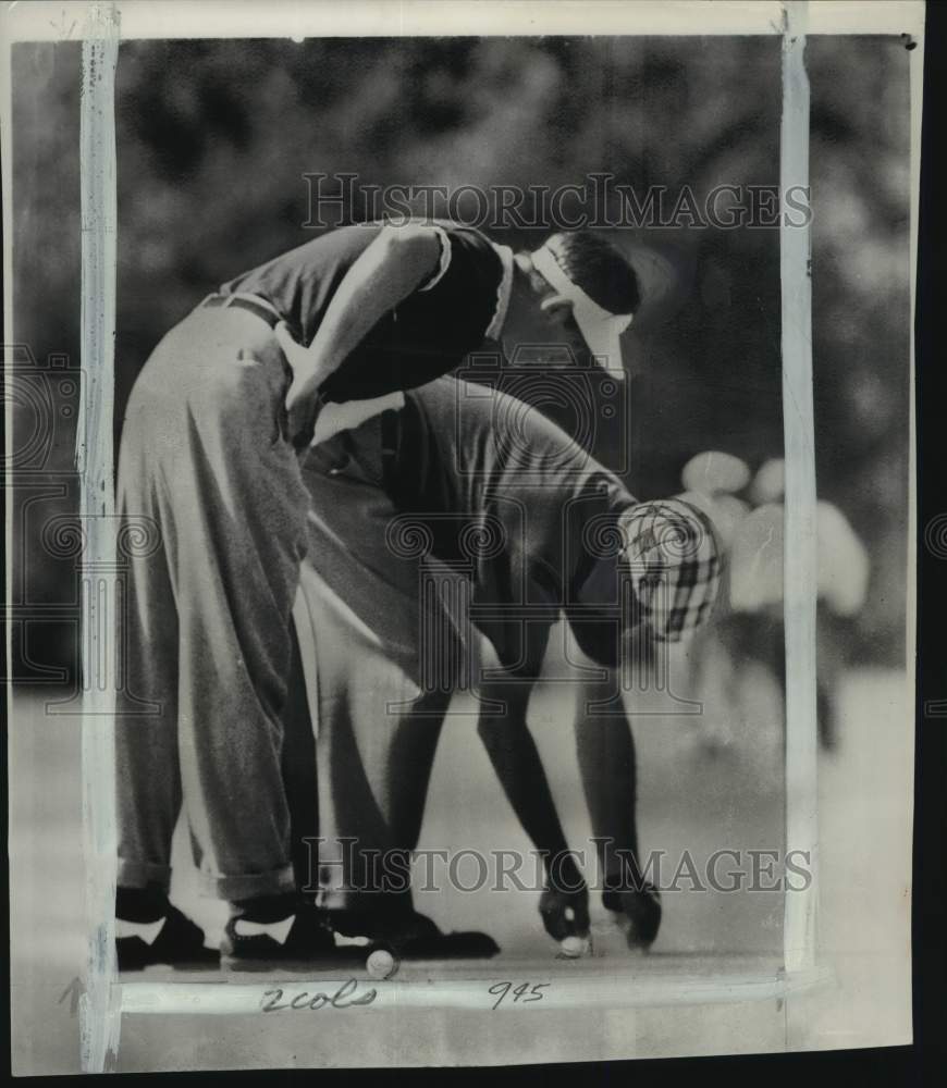 1951 Press Photo Gene Zuspann &amp; Sam Urzetta, National Amateur golf championship- Historic Images