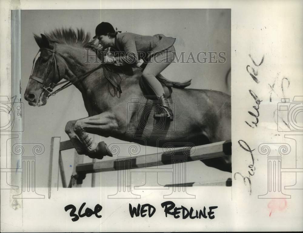 1956 Press Photo Pat Smythe, Olympic Games trial, Windsor Forest Stud, England- Historic Images