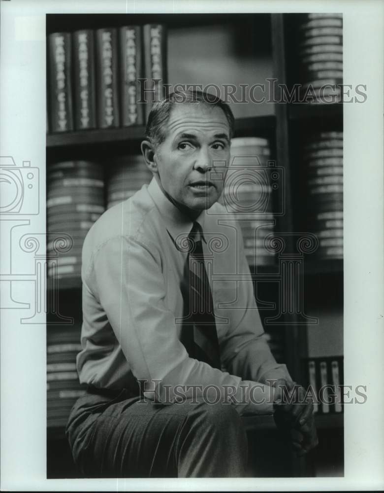 1990 Press Photo Kansas City Chiefs' head football coach Frank Gansz - pis07883- Historic Images