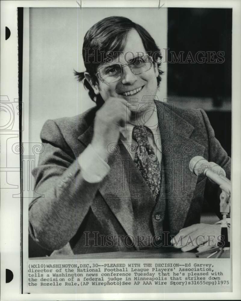 1975 Press Photo NFL Players Association director Ed Garvey, Washington- Historic Images