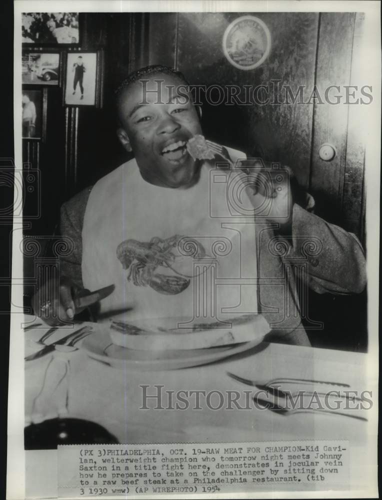 1954 Press Photo Boxing welterweight champion Kid Gavilan, Philadelphia, PA- Historic Images
