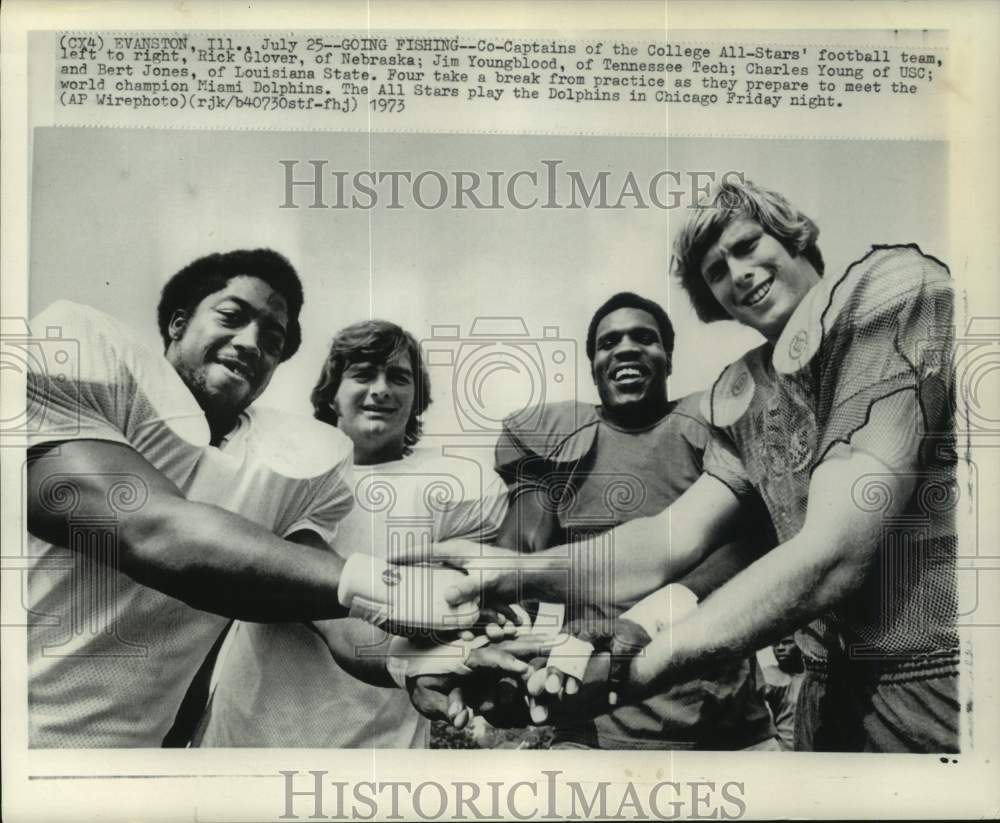 1973 Press Photo College All-Stars football teams&#39; Co-Captains, Evanston, IL- Historic Images