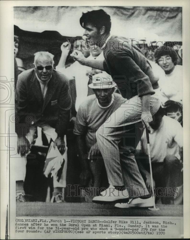 1970 Press Photo Golfer Mike Hill wins Doral Open, Miami, Florida - pis08381- Historic Images
