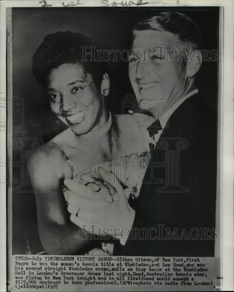 1957 Press Photo Tennis players Althea Gibson &amp; Lew Hoad, Wimbledon Ball, London- Historic Images
