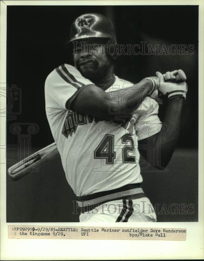 1985 Press Photo Seattle Mariner outfielder Dave Henderson, baseball - pis08624- Historic Images