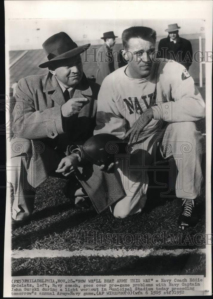 1952 Press Photo Navy&#39;s football coach Eddie Erdelatz &amp; captain John Gurski, PA- Historic Images